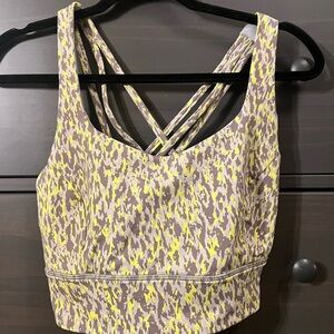 Lululemon sports bra